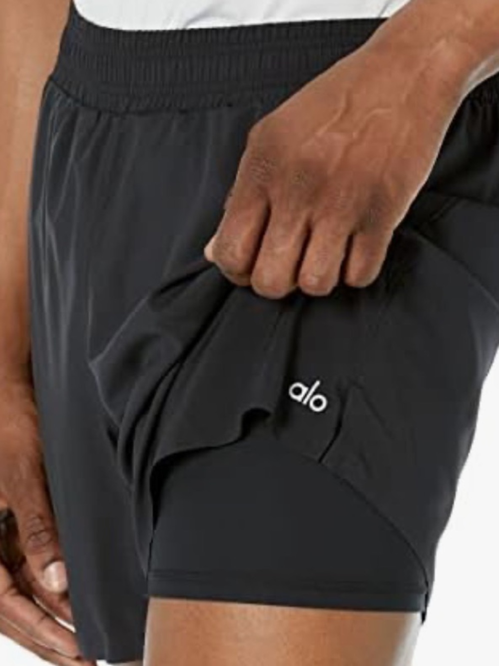 Alo Yoga Men's Adapt 5” Running Shorts Black M Luxury Athletic Minimalist 🔥